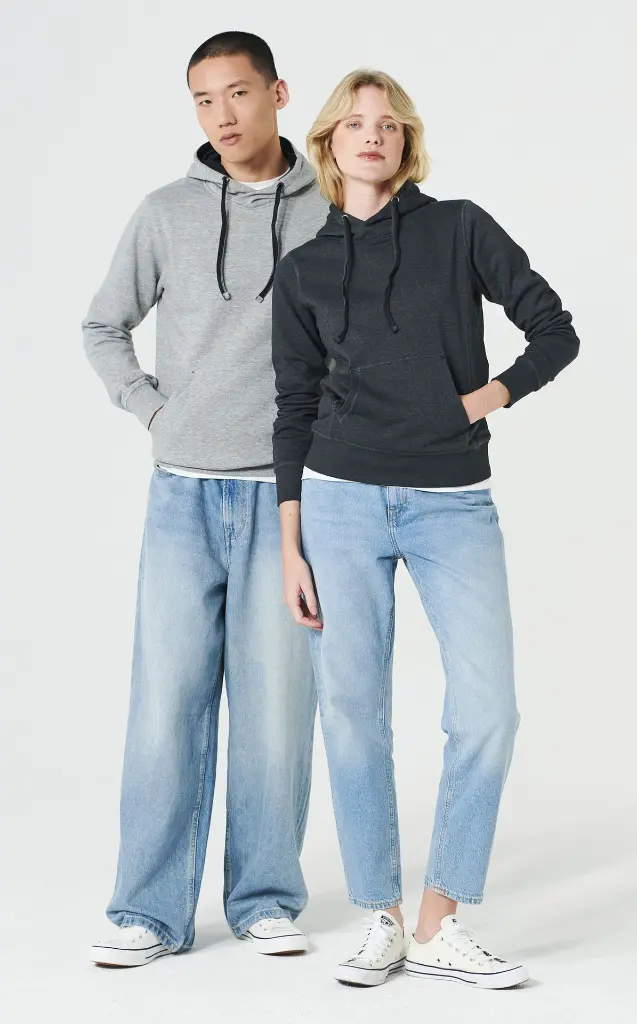 021041_021042_ClassicHoody_ClassicHoodyWomen_ss26.webp